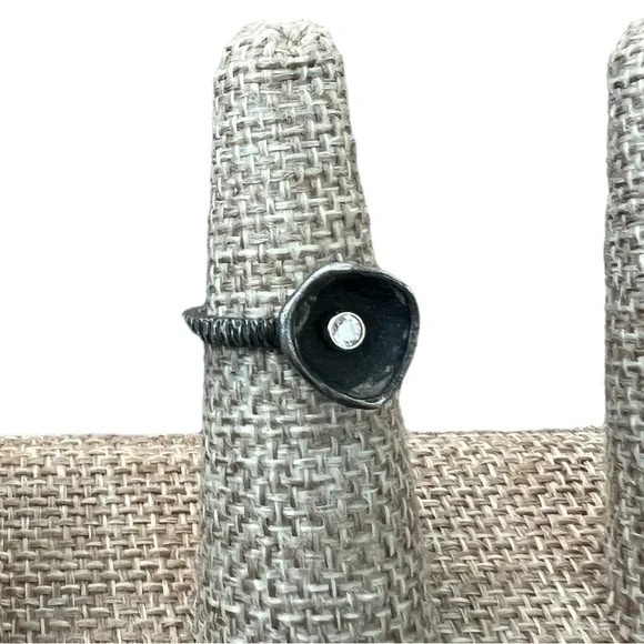 sarah graham confluence single cup diamond ring